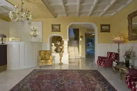 Viktoria Palace - 1