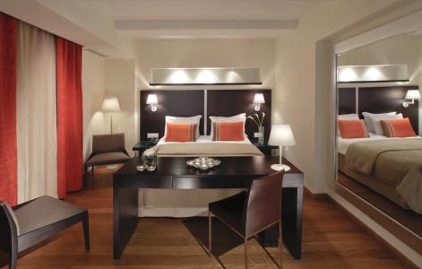 o&b Athens Boutique - 39