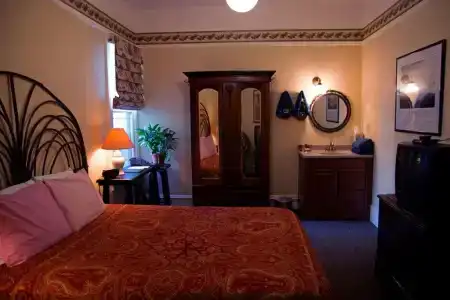The Willows Inn - 3
