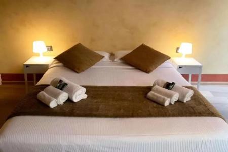 Truly Verona - 1