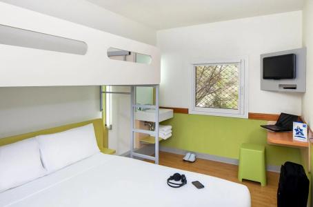ibis Budget - - 29