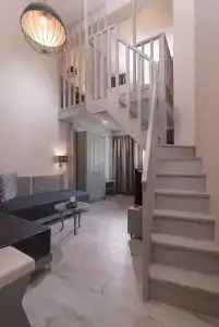 Neikos Mediterraneo Luxury Suites - 60