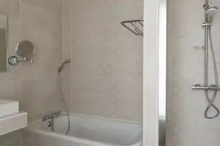 The Originals Boutique, Hôtel Normandie, Auxerre - 7