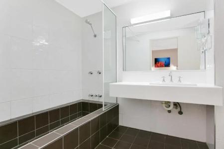 Comfort Inn City - 27