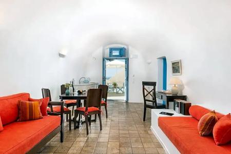 Pantelia Suites - 31