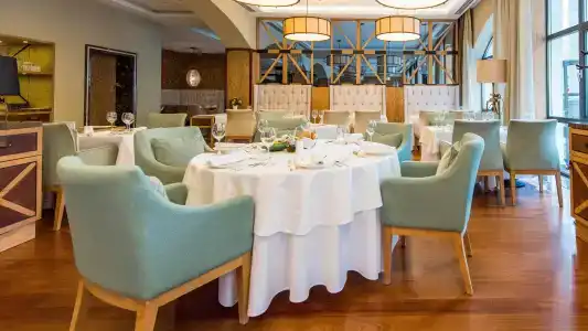 Crowne Plaza - Borjomi, An Ihg - 7