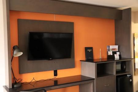 University Inn - 31