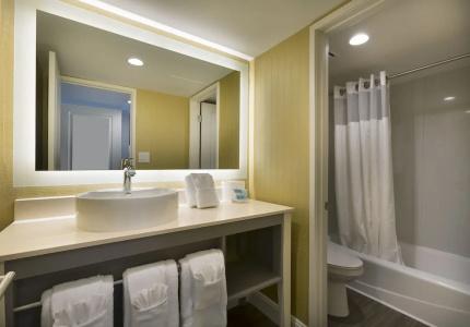 Breakers Resort - 216