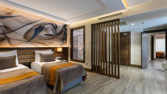 B Business & Spa - 4