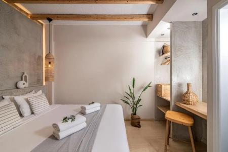 Elea Suites & Residences - 36
