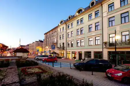Plaza Boutique - 24