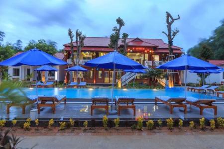 Rainforest Resort - 12