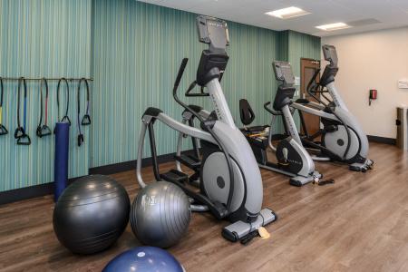 Holiday Inn Express & Suites - St. Petersburg - Madeira Beach, an IHG - 48