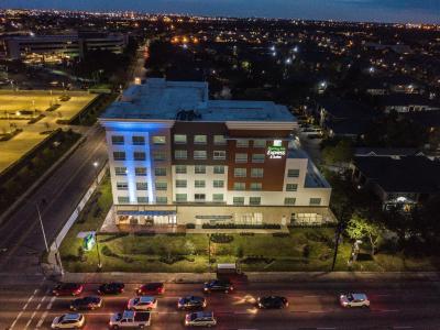 Holiday Inn Express & Suites - Houston Westchase - Westheimer, an IHG - 40