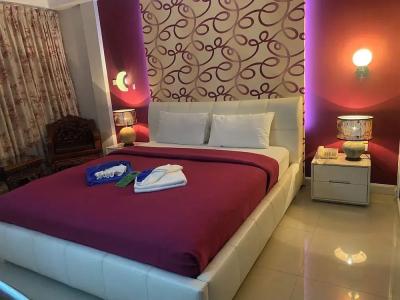 Oyo 1040 Access Inn Pattaya - 171