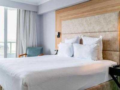 Novotel Brighton Beach - 1