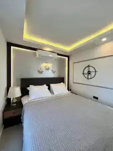 ONLY ONE Suites & Residences - 24