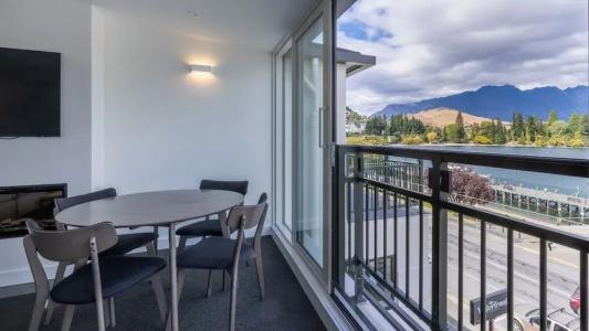 The Waterfront - 141