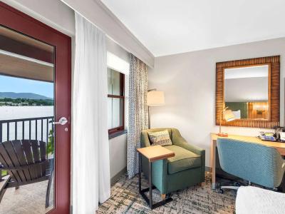 Hampton Inn & Suites - 61