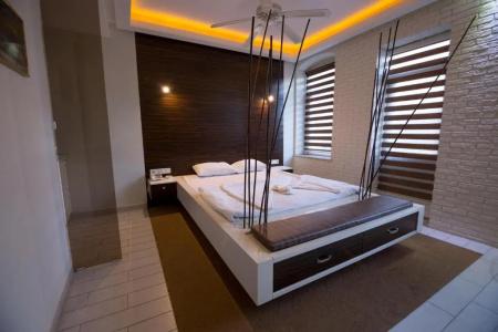 Element Suites - 48