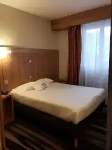 Kyriad Tours Centre - 51