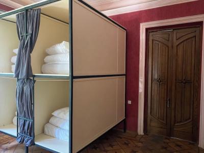 Karvi Hostel & Suites - 50