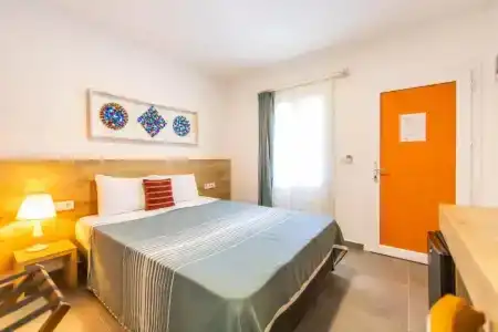 Kefi Beach & Suites - 54