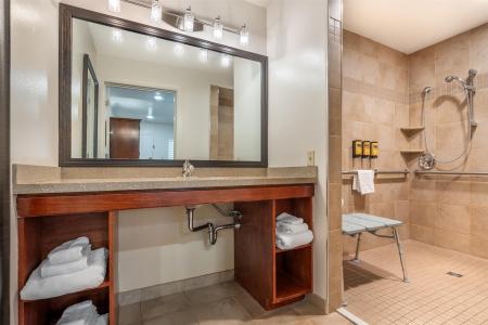 Best Western Plus Clocktower Inn - 7