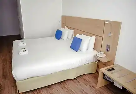 Maisons du Monde Hôtel & Suites - La Rochelle Vieux Port - 120