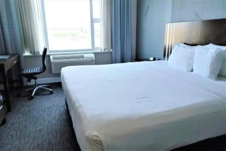 Wyndham Garden Long Island City - 43