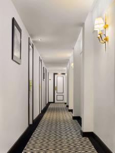 H10 Corregidor Boutique - 24