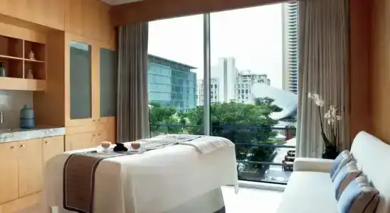 The Ritz-Carlton Executive Residences - 40