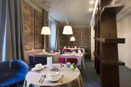 Stendhal Luxury Suites - 20