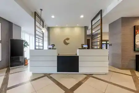 Comfort Inn & Suites Miami International Airport - 14