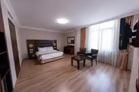 Era Palace - 72