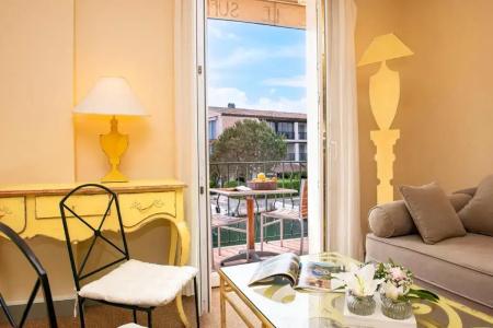 Le Suffren Hôtel - 83