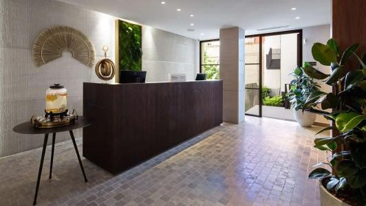 Atocha Madrid, Tapestry Collection by Hilton - 27