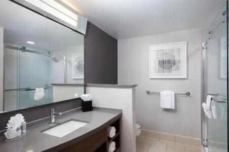 Courtyard by Marriott at Old Town - 84