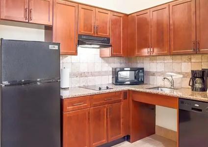 Staybridge Suites Airport, An Ihg - 91