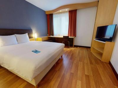 Ibis Bratislava Centrum - 6