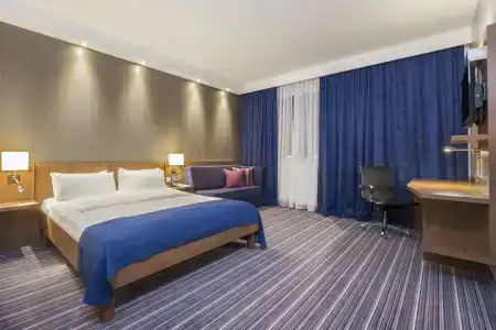 Holiday Inn Express Friedrichshafen, an IHG - 6