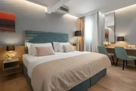 Valamar Meteor - 70