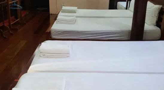 Ruean Mai Chai Khlong - 48
