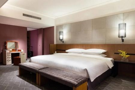 Courtyard by Marriott Shin-Osaka Station - 10