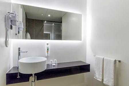 Ibis Styles Lisboa Centro Marquês de Pombal - 51
