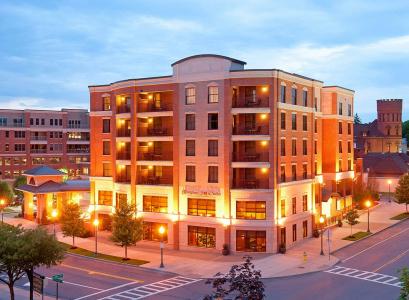 Hampton Inn and Suites Downtown - 0
