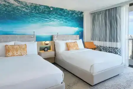 Waikiki Beachcomber by Outrigger - 60