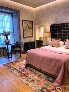 The Raeburn - 37