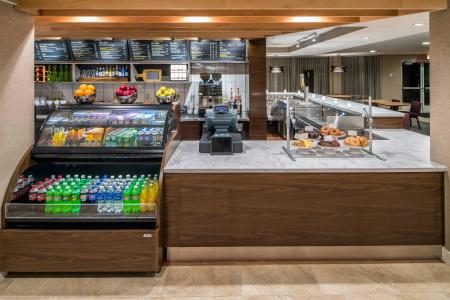 Courtyard by Marriott Portland North - 8