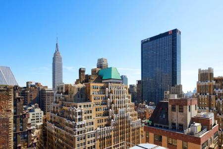 Courtyard by Marriott Times Square West - 27